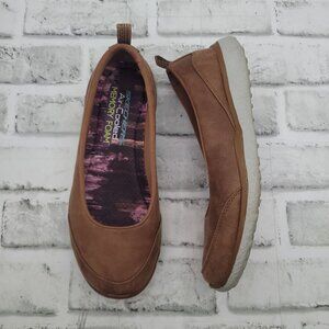 Skechers Air Cooled Memory Foam Slip on Flats Brown Chestnut Size 6